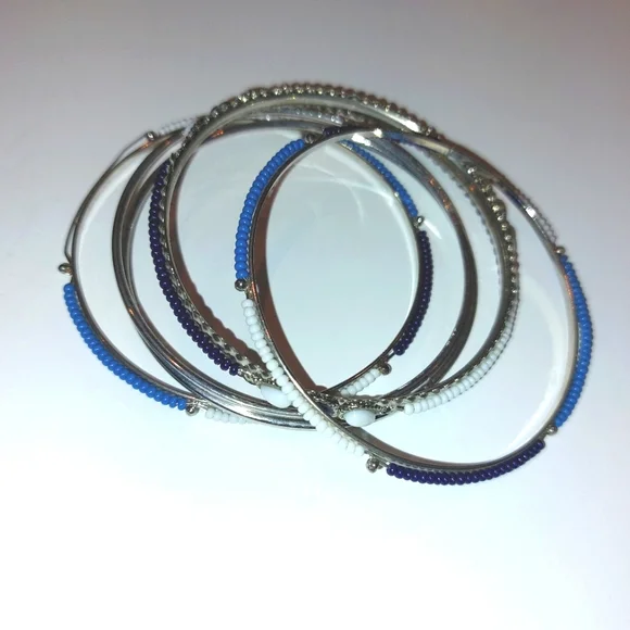 WOMEN'S Blue Silvertone Fashion Bracelets One Size - Picture 3 of 5